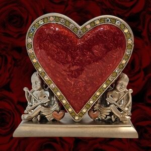 Perry Borrelli Heart Shaped Trinket Box With Cherubs